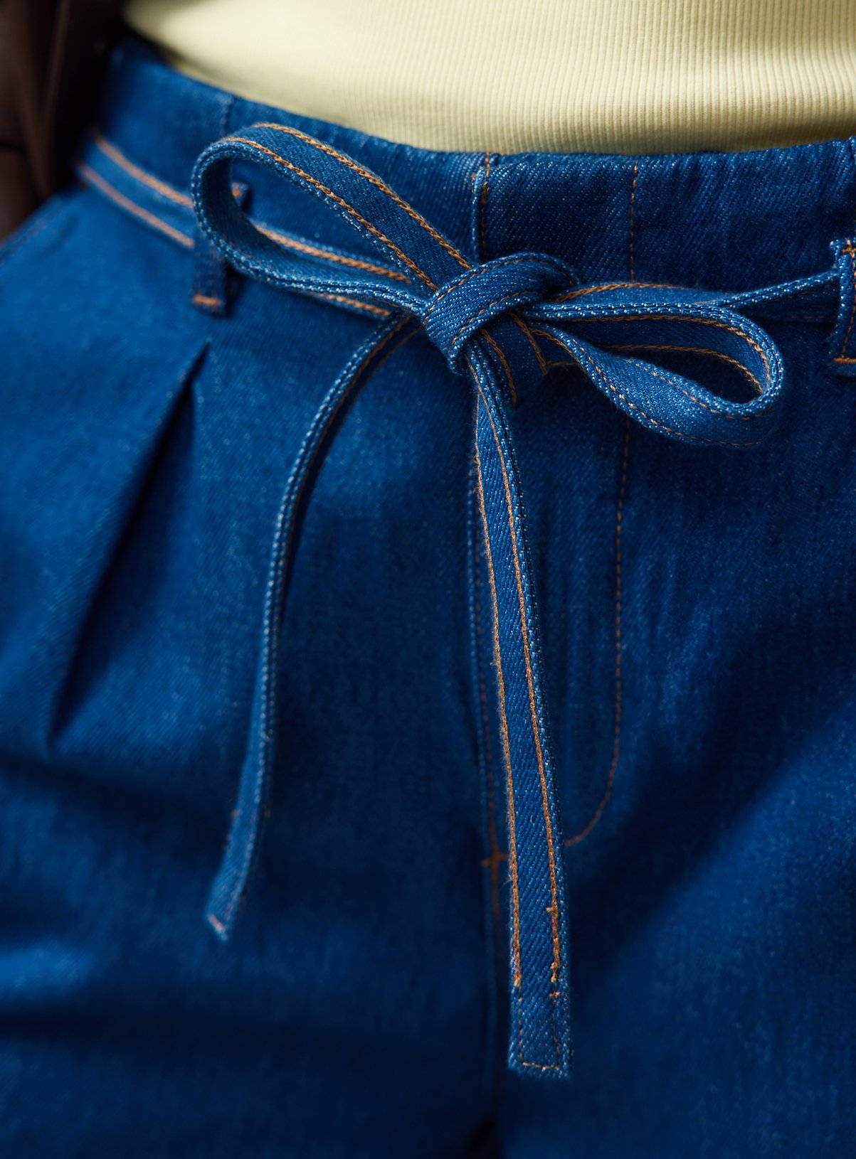 Bright Blue Denim Belted Relaxed Flare Jeans 6R - Image 3 thumbnail